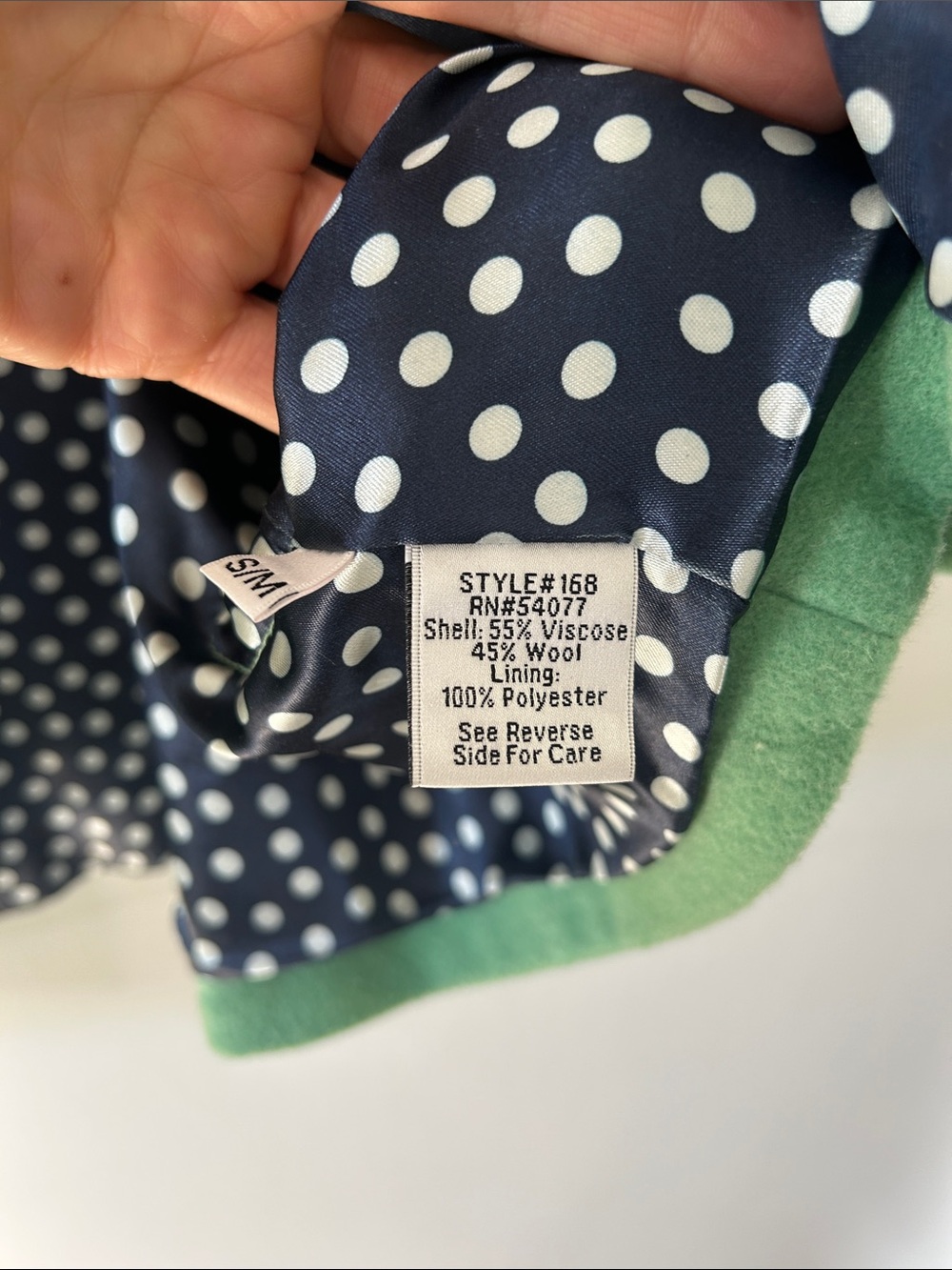 CAbi Wool Blend Cape #168 Green Size S/M 50’s Inspired with Polka Dot Lining - Picture 5 of 15
